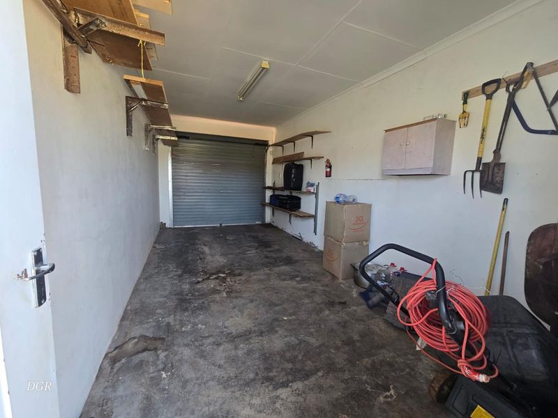 Townhouse for sale in Mar-Geni Complex - Photo 7