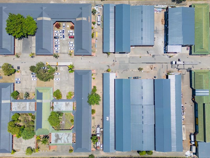 Industrial Campus for Sale - Phoenix | Controlled Access + Hardstand - Photo 3