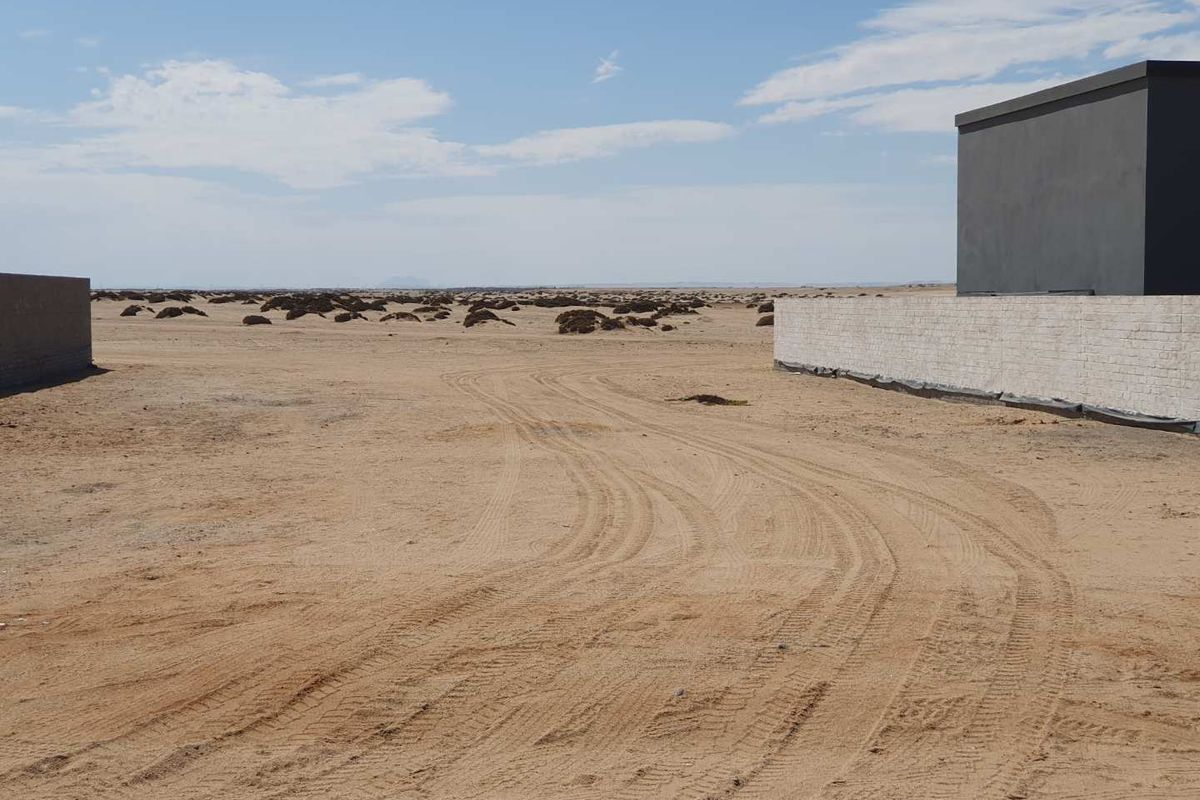 This can be your piece of land at the Henties Bay! - Photo 3