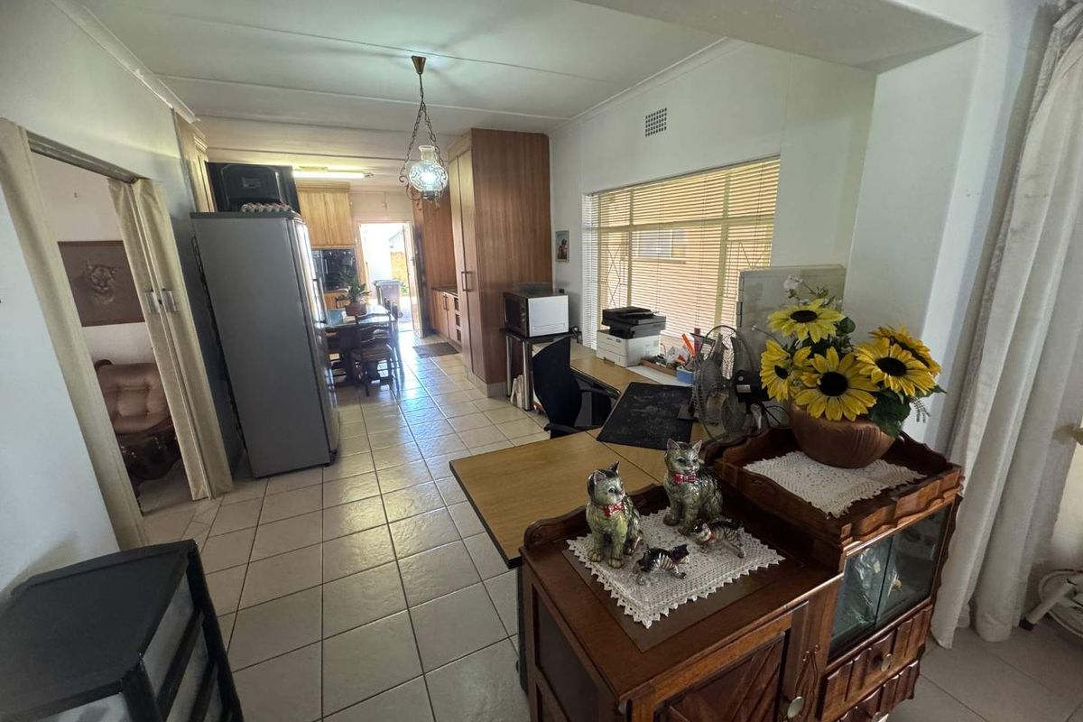 Large Family Home in Randhart for sale - Photo 4