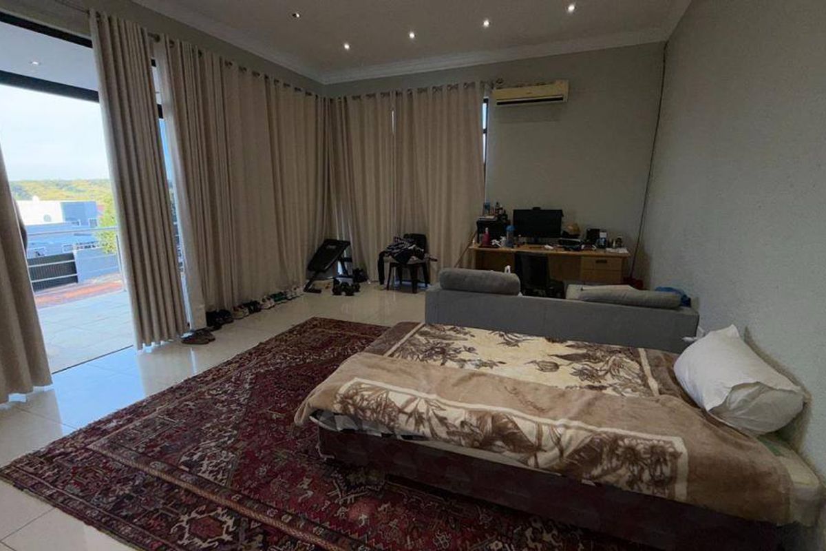 For Sale - Kleine Kuppe (House with flat) - Photo 2