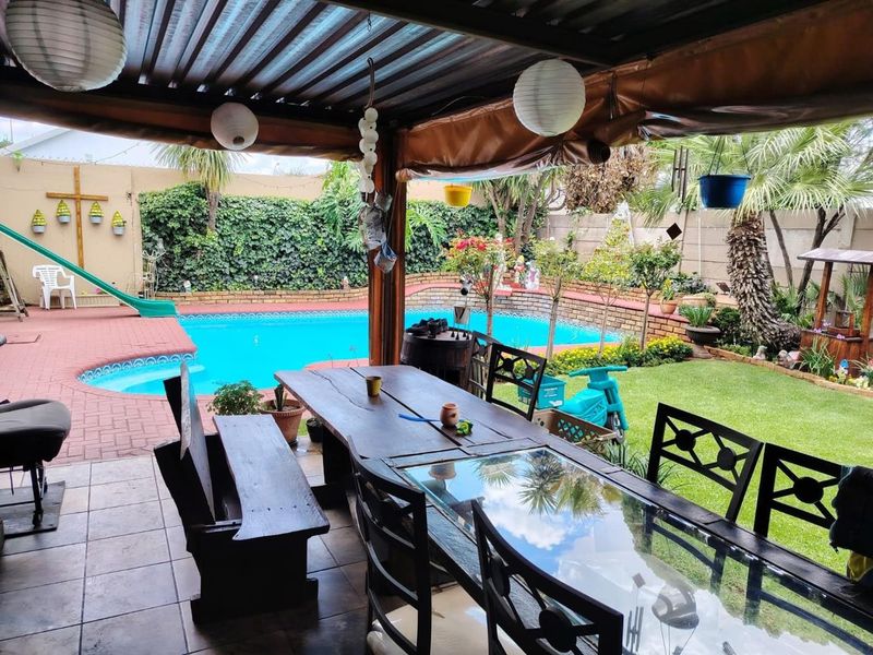 Energy-efficient Home For Sale in Vanderbijlpark SE6 - Photo 6