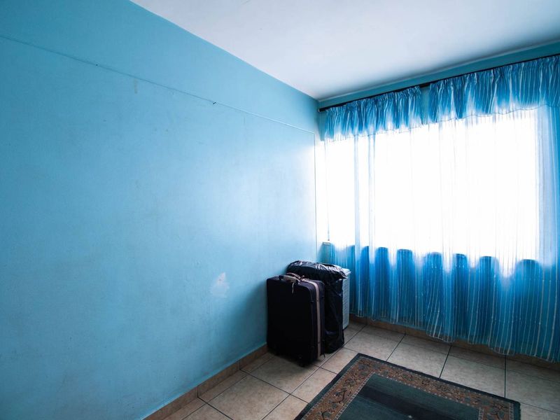 Neat 2 Bedroom, 1 Bathroom Flat - Photo 7