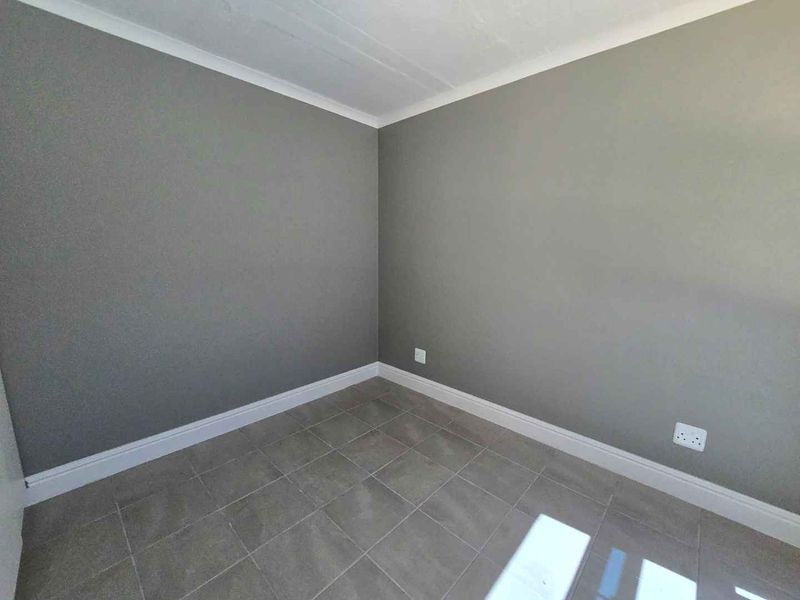Spacious Lock-up-and-Go Apartment living in Newton Park - Photo 9