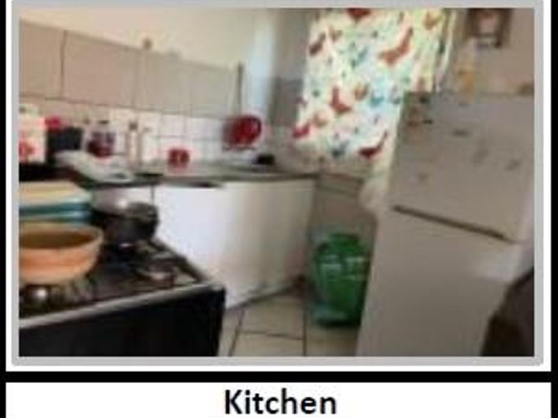 Main Home + Rental Units: 3 Bed/2 Bath & 5 Bed/4 Bath - Photo 5
