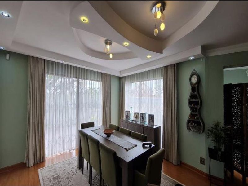 Stunning Luxury Home for Sale in Sterpark, Polokwane - Photo 4