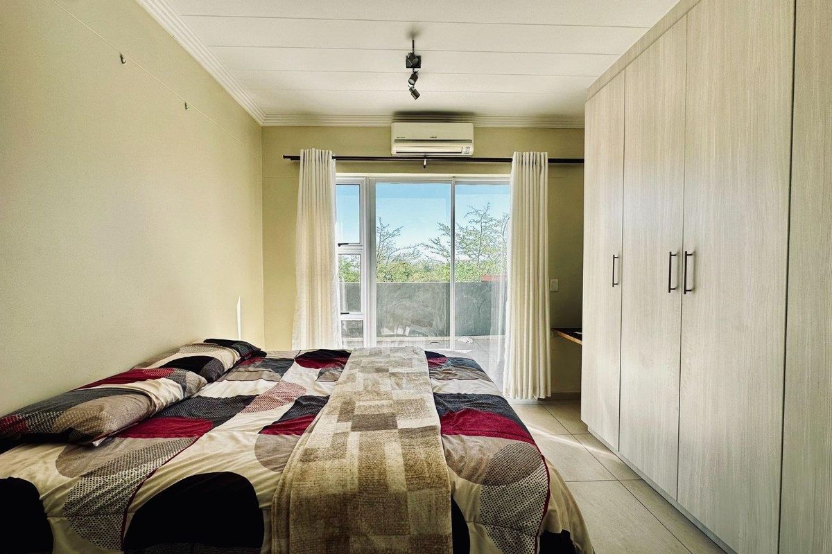 2 Bedroom Apartment TO LET in Kleine Kuppe - Photo 4