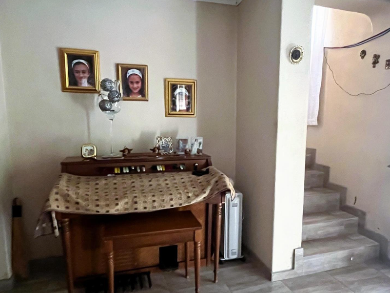 Charming 4 Bedroom Home Bursting with Potential – Elandspark - Photo 8