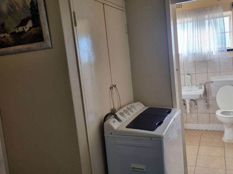 3 bedroom unit for sale - Photo 10