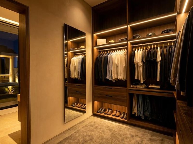 Complete the Vision | A Landmark Contemporary Residence Awaiting Its Final Chapter - Photo 9