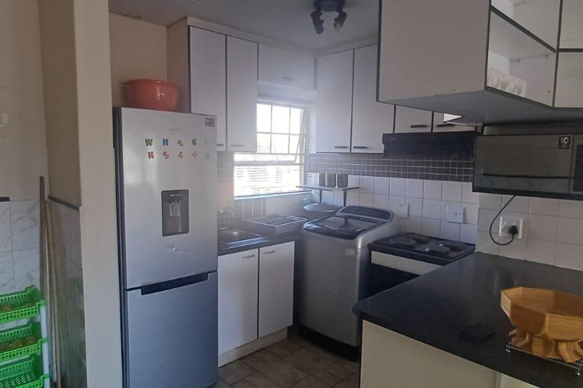 2 bedroom groundfloor apartment. - Photo 2