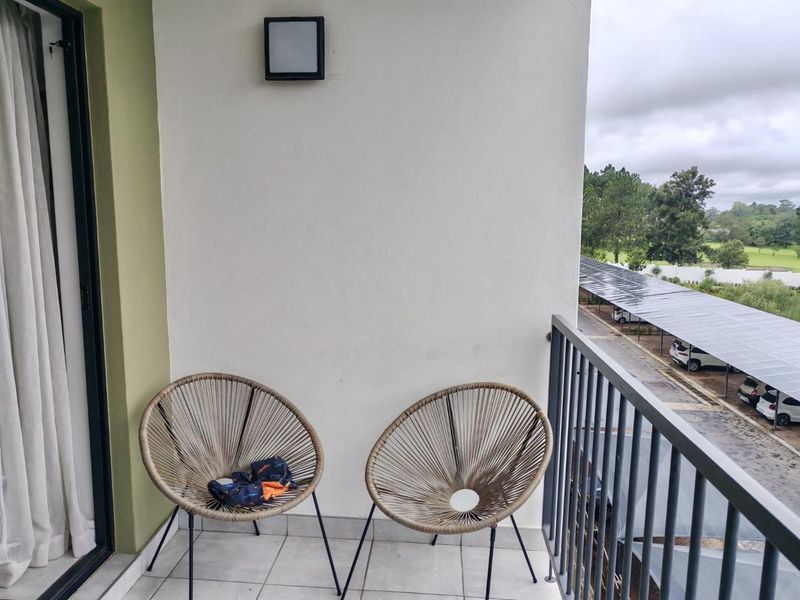 Stylish Modern Apartment For Sale! - Photo 8