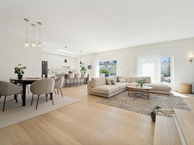 Modern Elegance Meets Effortless Living Brand-New 4-Bedroom Home – in the new Estate, Sandelwood, SandownCape Town HOME STILL TO BE BUILT – VAT INCLUDED / NO TR - Photo 3