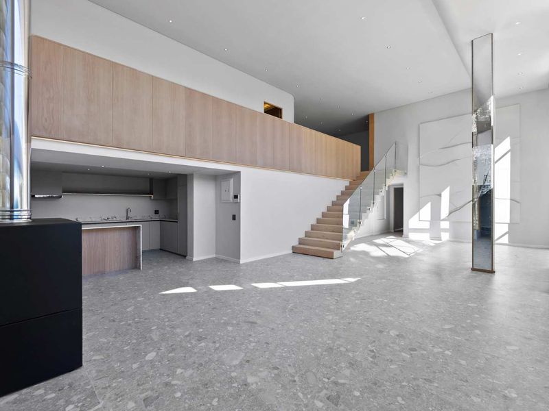 Sophisticated Five-Bedroom Designer Home in the Heart of Camps Bay - Photo 5