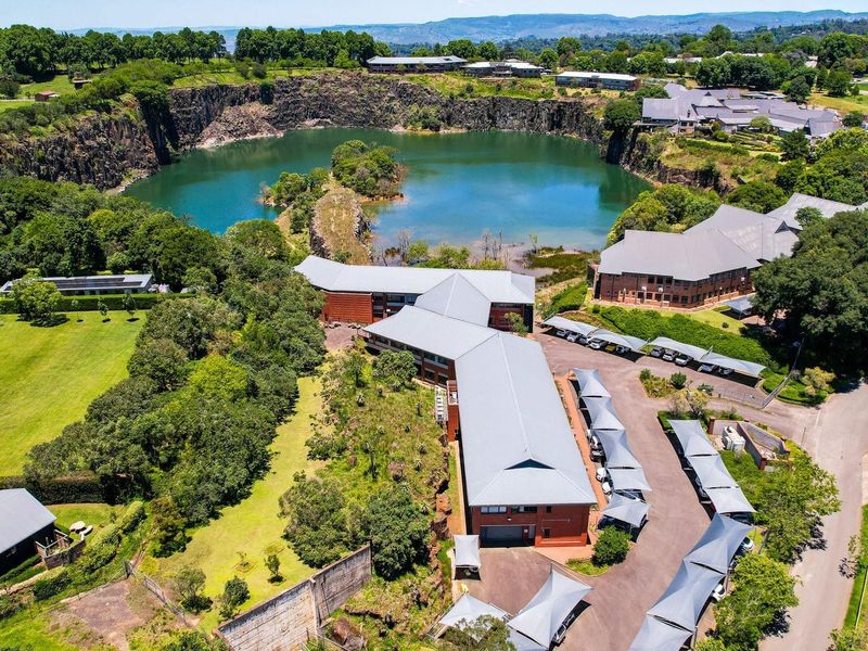 Prime Office Investment Opportunity on Pin Oak Avenue, Hilton - Photo 7