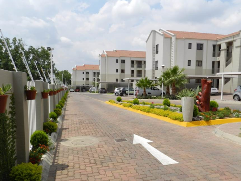 1 Bedroom Apartment for Sale in Erand Garden Noordwyk - Photo 3