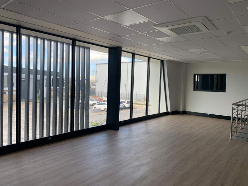 Industrial Spaces with 3-Phase Power & Modern Amenities in Stikland - Photo 8