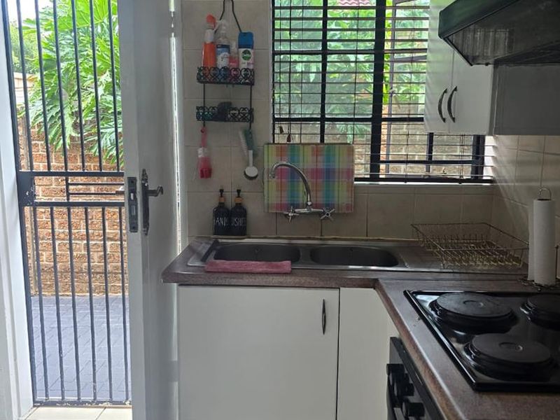Neat unit to rent in Clearwater Estate - Photo 3