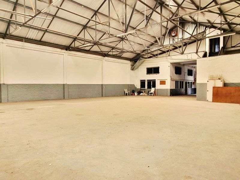 Warehouse & Offices to Let | Double Volume Industrial Space Near Durban CBD - Photo 8