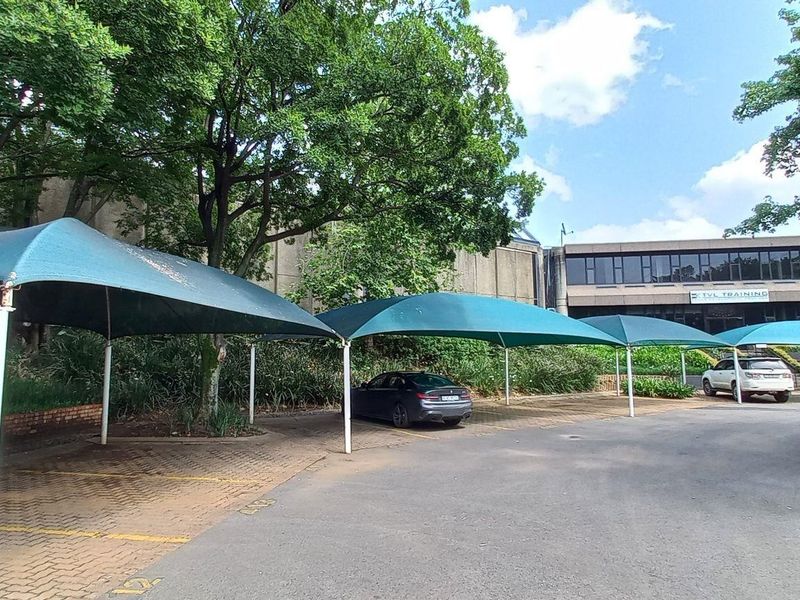 539m2 Isando Office To Let - Photo 9