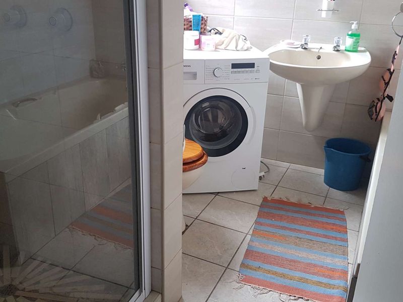 2 Bedroom apartment for sale - Photo 10