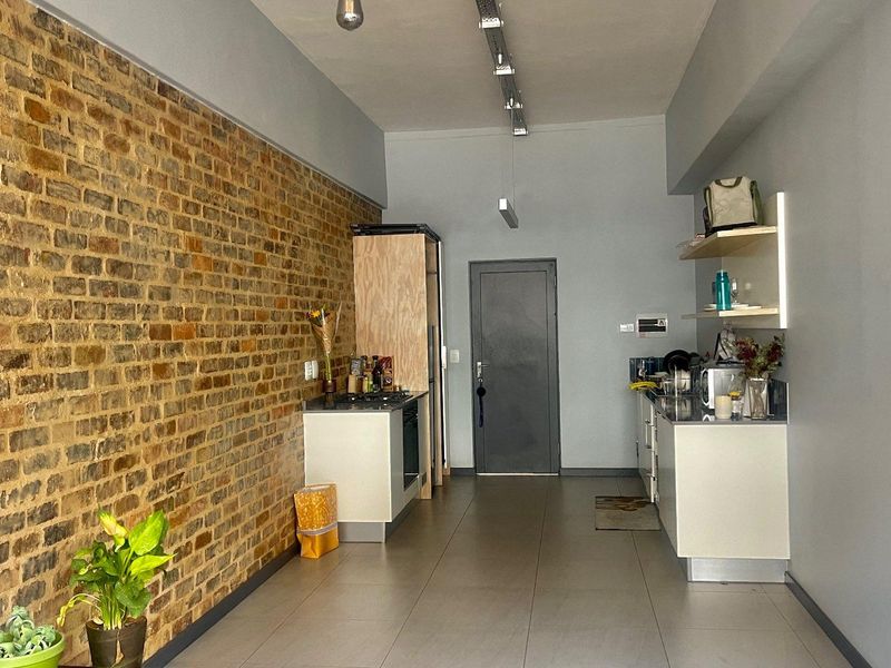 Modern Loft Apartment – The Exchange Lofts, 20 Solomon Street, Braamfontein Werf - Photo 5