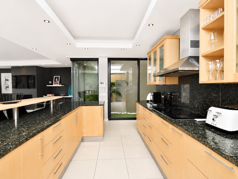 Three-Storey Home in Gated Complex at the Beach - Photo 10