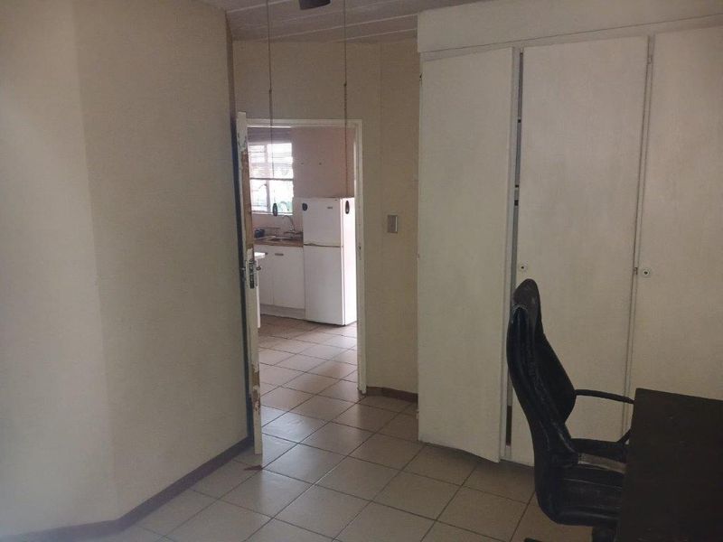 2 Bedroom to rent in Hatfield - Photo 10