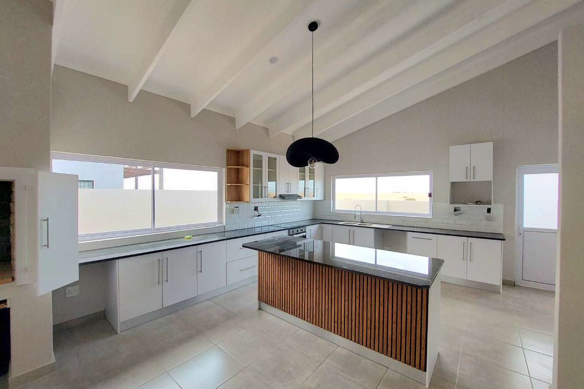 Brand New Modern 3 Bedroom Luxury House - Photo 4