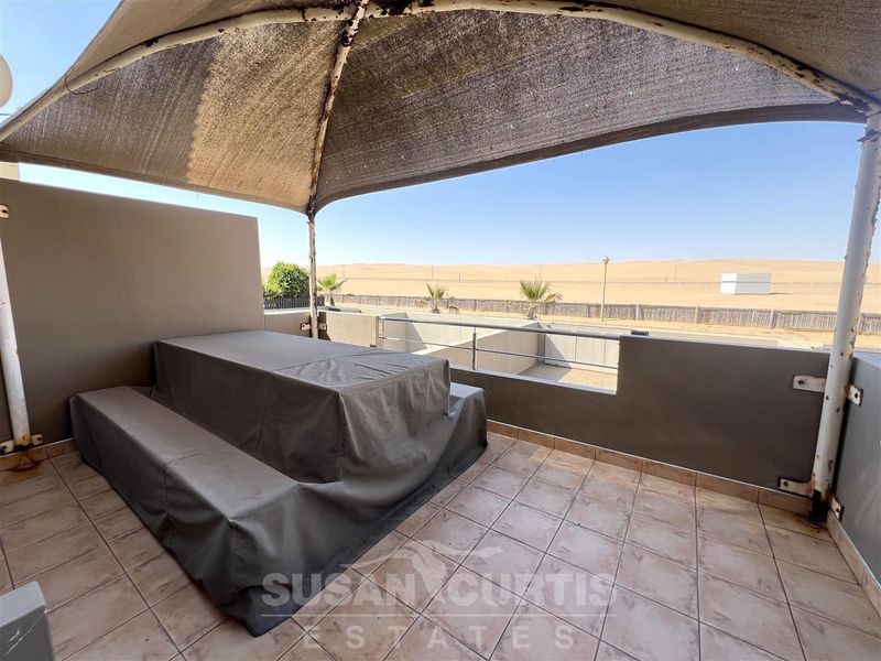 HOME WITH DUNE VIEWS - Photo 2