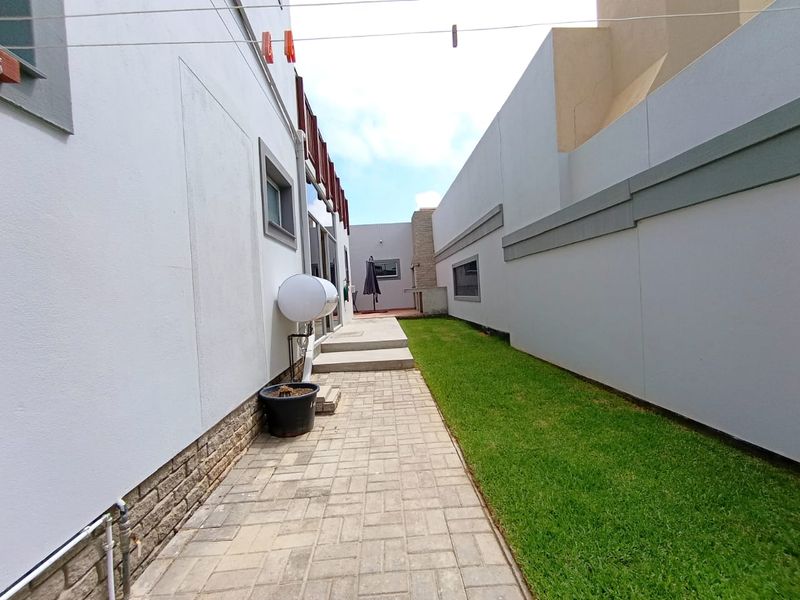 Family home for sale in Swakopmund - Vogelstrand - Swakopmund - Photo 7