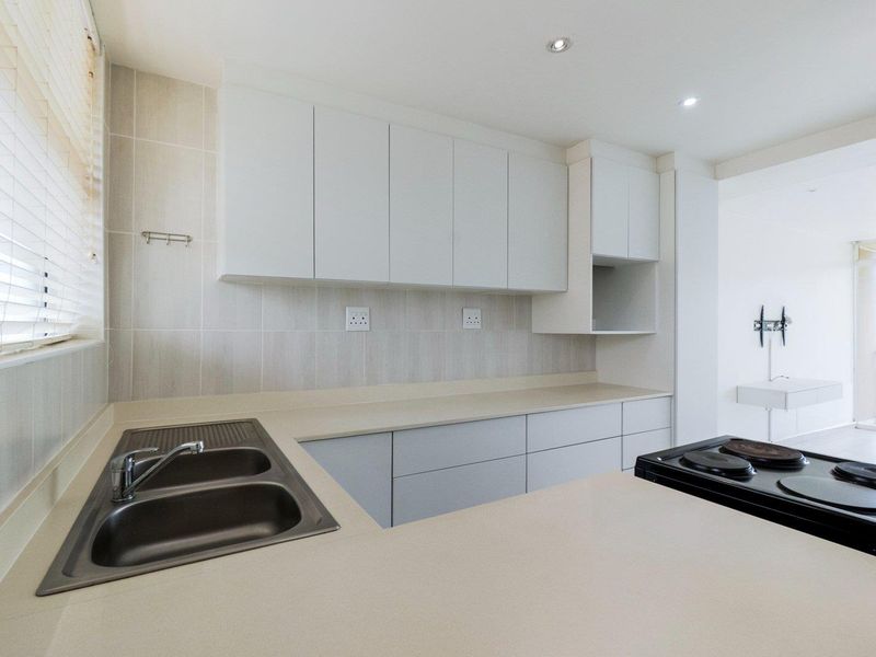 Newly renovated and on the beach - Photo 8