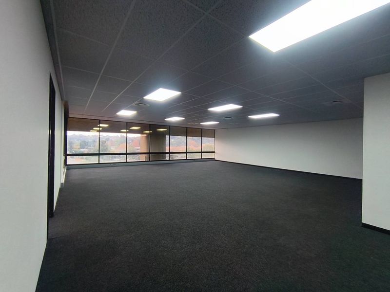 418m2 Office Space To Let in Braamfontein Werf - Photo 10