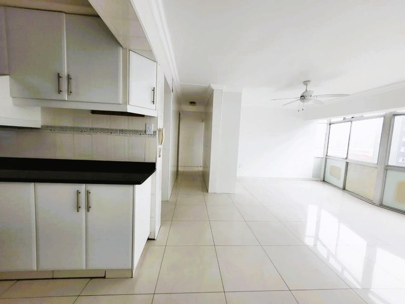 South Beach Apartment  - Lock up and go!! - Photo 10