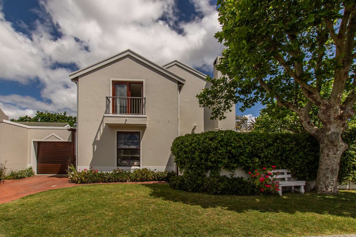 Estate Living in the Silver Mile, Rondebosch - Photo 3