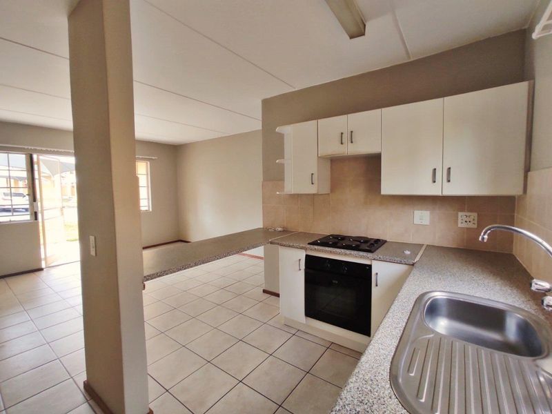 1 Bedroom, Ground Floor Apartment - Photo 6