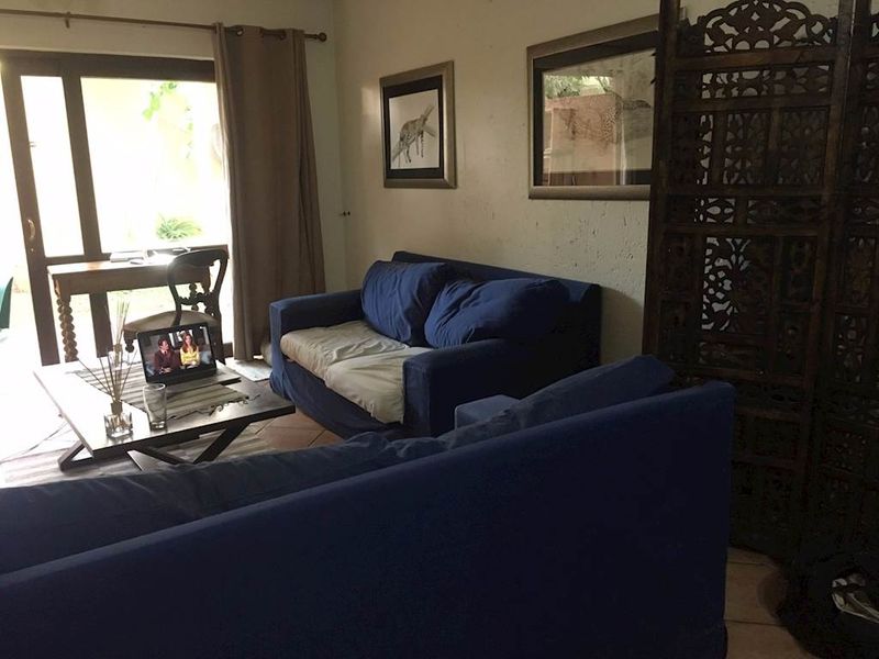 UNFURNISHED 2 BEDROOMS GARDEN - Photo 8