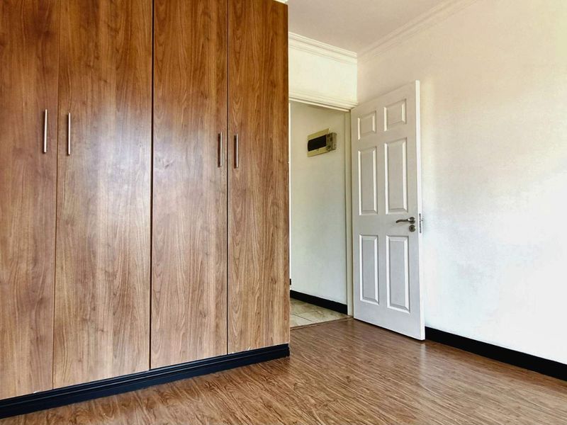 Kahala Valley, Izinga Ridge | 2 Bedroom Townhouse for Sale | Garage + Bay - Photo 8