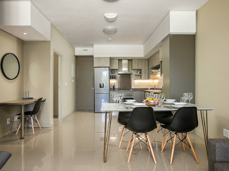 Chic 1 Bed in Rosebank’s Hottest Spot. The Tyrwhitt - Photo 4