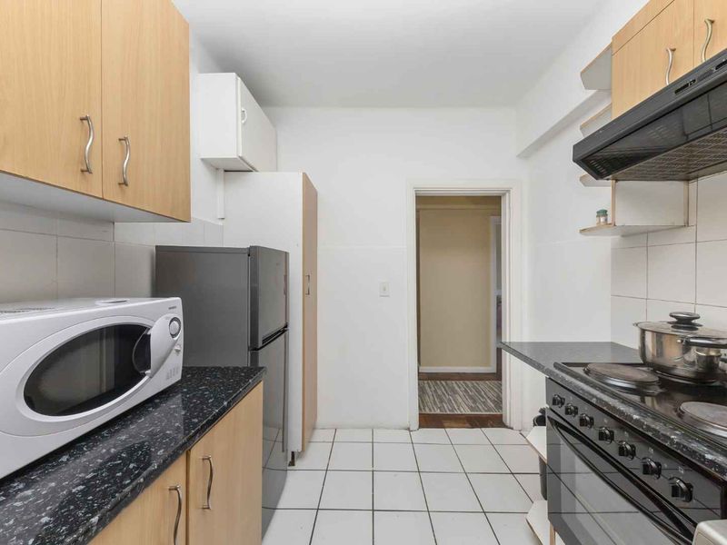 Spacious 2 Bedroom Flat On Jammie Route - Photo 4