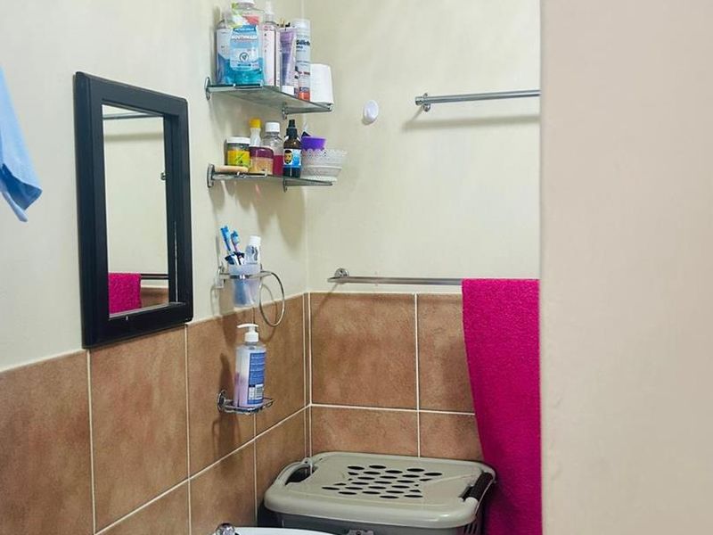 El Shaddai Townhouse: Where Comfort Meets Convenience! - Photo 8