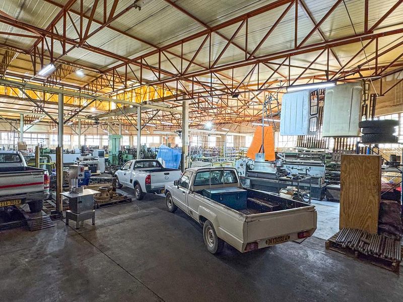 FOR SALE | INDUSTRIAL PROPERTY | NORTHERN INDUSTRIAL AREA, WINDHOEK - Photo 3
