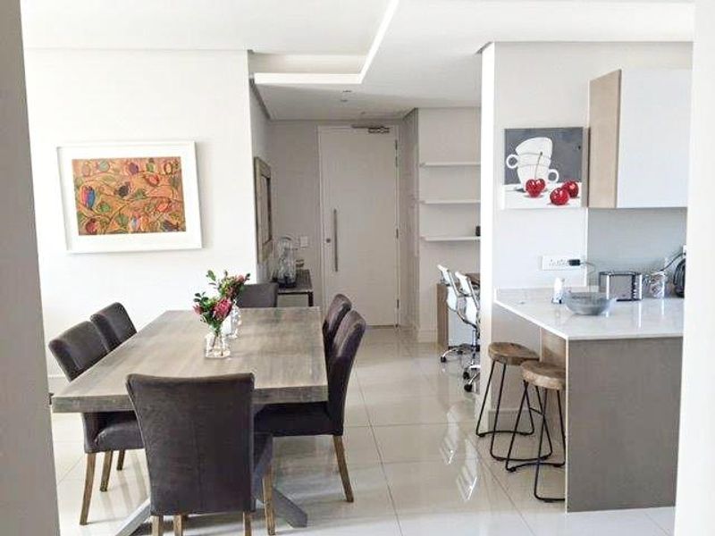 STUNNING EXECUTIVE FURNISHED 2 BED APARTMENT SANDOWN - Photo 7