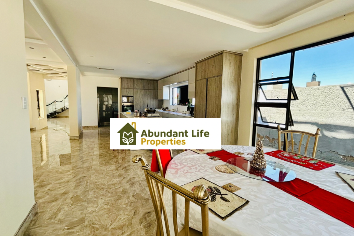 Double-Storey Family Home For SALE! - Photo 5