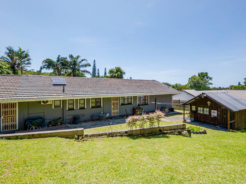 Level land family home - Photo 4