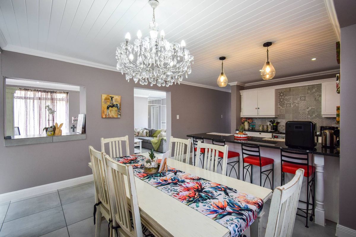 FULLTITLE SECURE ESTATE - Photo 3