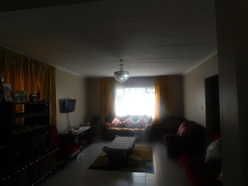 Discover Your Dream Home in Regency Park, Pinetown - Photo 8
