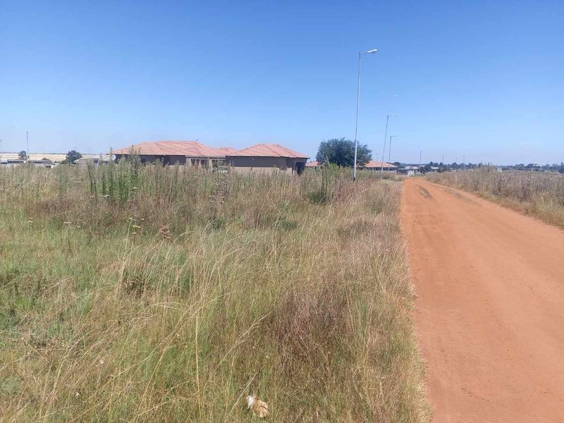 Massive Vacant land - Photo 2