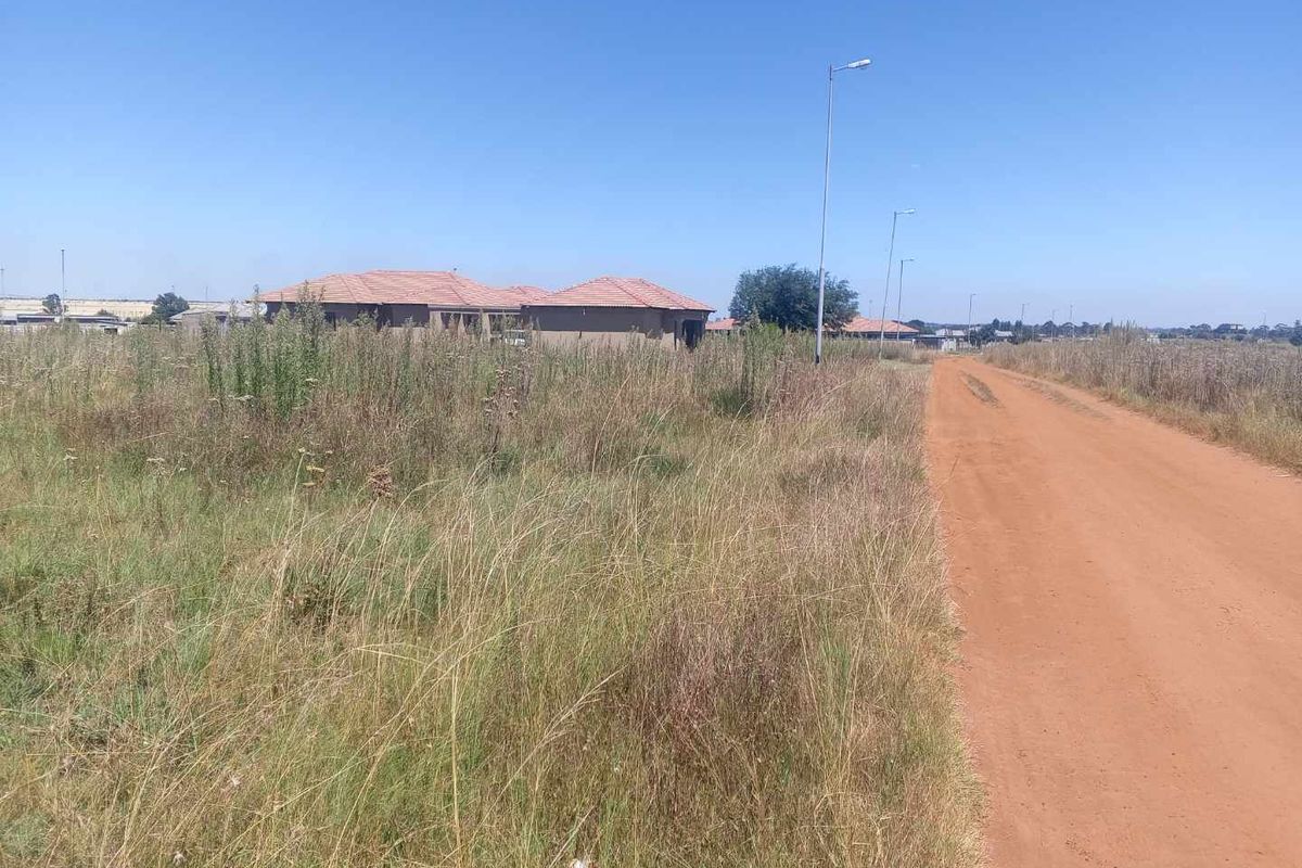 Massive Vacant land - Photo 2