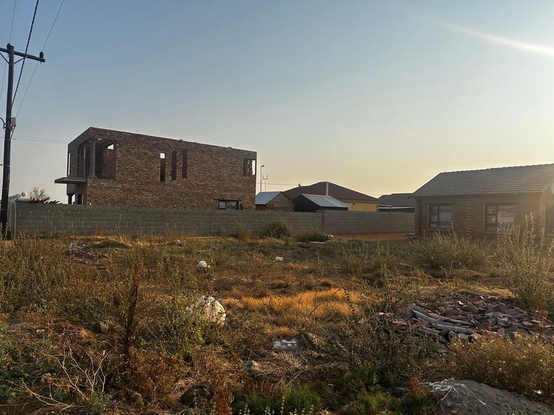 Prime Corner Vacant Land for Sale in Mandela View - Photo 2